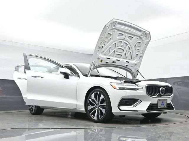 Used 2023 Volvo S60 B5 Ultimate w/ Climate Package FWD image 53