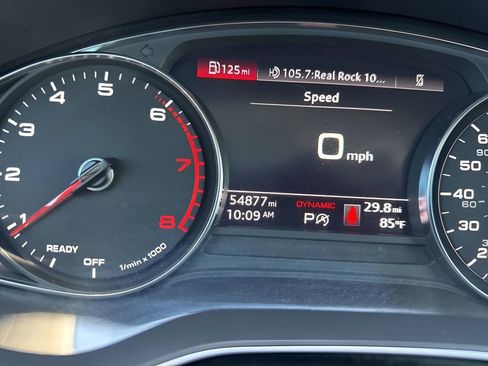 Used 2021 Audi Q5 2.0T Premium w/ Convenience Package AWD/4WD image 25