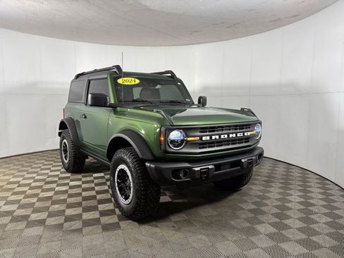Used 2024 Ford Bronco Black Diamond w/ Sasquatch Package image 6