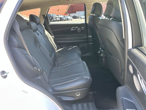 Used 2021 Genesis GV80 2.5T w/ Prestige Package 05 RWD image 14