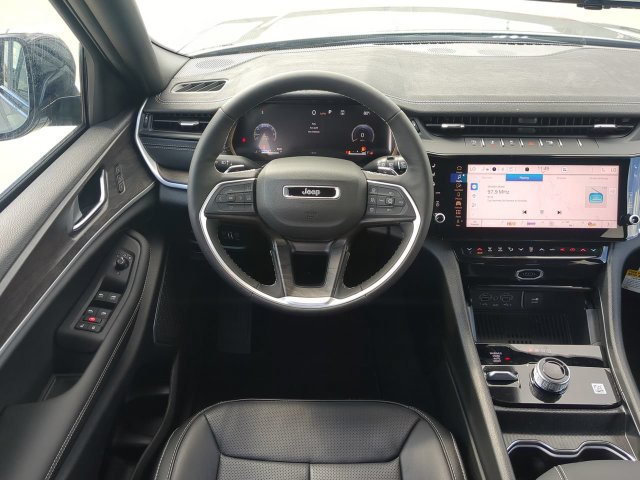 New 2027 Jeep Grand Cherokee Limited AWD/4WD image 19