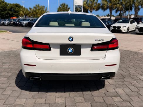 Used 2023 BMW 540i w/ Premium Package RWD image 10