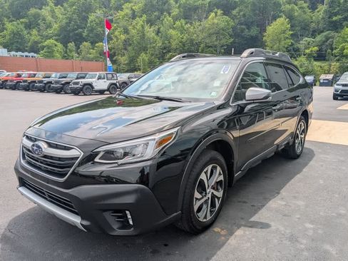 Used 2020 Subaru Outback Touring w/ Popular Package #2 AWD/4WD image 2
