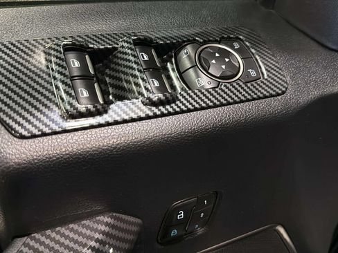 Used 2019 Ford F150 Raptor w/ Equipment Group 802A Luxury AWD/4WD image 19