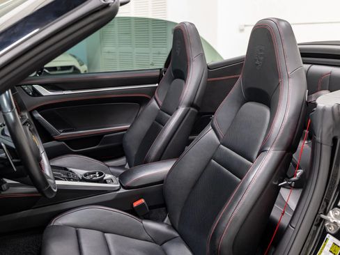 Used 2020 Porsche 911 Carrera S RWD image 36