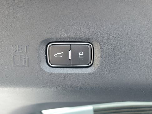 New 2026 Lincoln Navigator Reserve AWD/4WD image 35