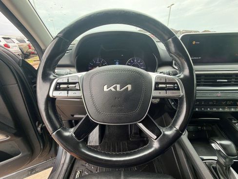 Used 2022 Kia Telluride EX w/ Towing Package AWD/4WD image 16
