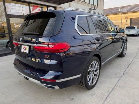 Used 2022 BMW X7 xDrive40i w/ Premium Package image 8