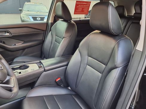 Certified 2023 Nissan Rogue SL w/ SL Premium Package image 12