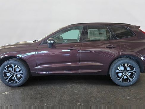 New 2026 Volvo XC60 B5 Core w/ Climate Package image 8