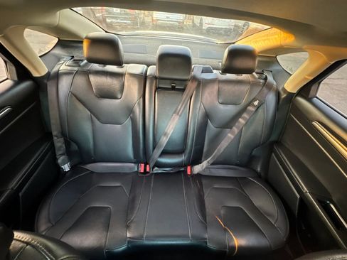 Used 2017 Ford Fusion Titanium FWD image 42