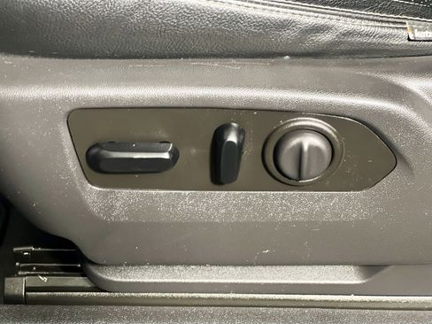 Used 2020 Chevrolet Silverado 1500 RST w/ All-Star Edition image 14