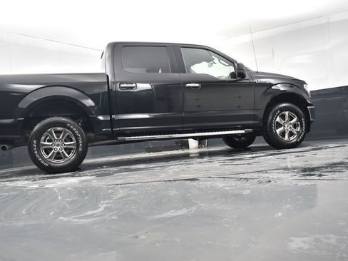 Used 2020 Ford F150 XLT w/ XTR Package image 28