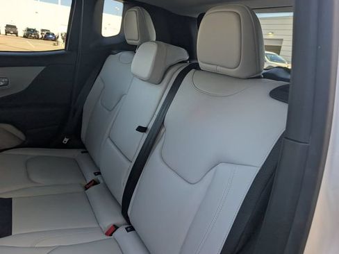 Used 2020 Jeep Renegade Limited w/ LED Lighting Group FWD image 27