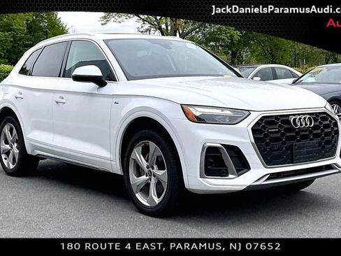 Used 2023 Audi Q5 2.0T Premium Plus w/ Premium Plus Package AWD/4WD image 9