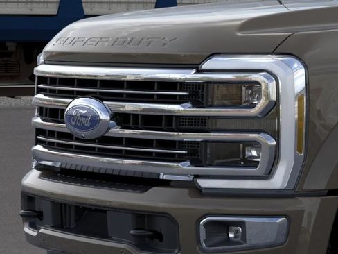 New 2026 Ford F450 Platinum w/ Platinum Plus Package AWD/4WD image 47