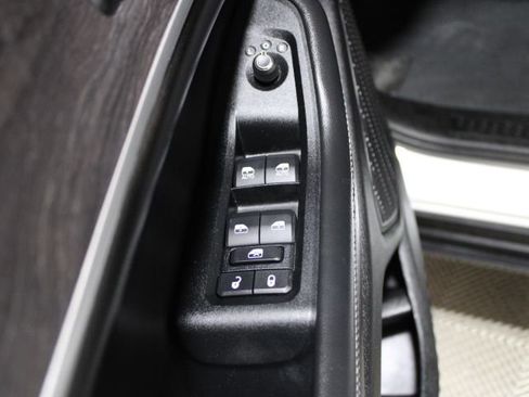 Used 2023 Jeep Grand Cherokee L Limited image 15