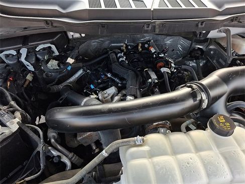 Used 2023 Ford F150 XLT image 28