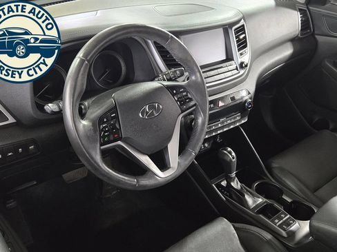 Used 2018 Hyundai Tucson Limited w/ Ultimate Package 02 AWD/4WD image 11