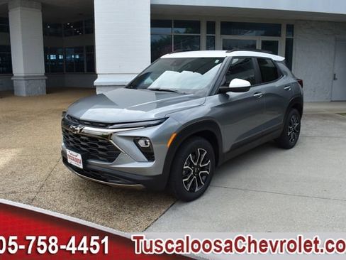 New 2026 Chevrolet TrailBlazer ACTIV w/ Convenience Package FWD image 5