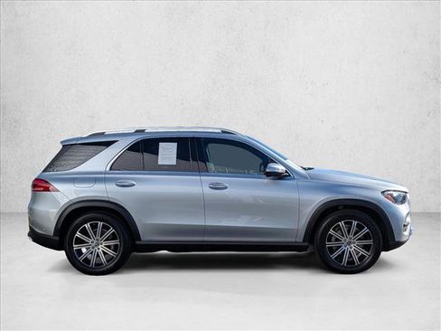 Used 2025 Mercedes-Benz GLE 350 4MATIC image 4