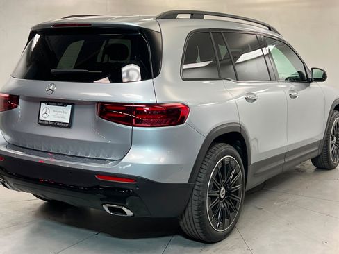 New 2026 Mercedes-Benz GLB 250 4MATIC image 5