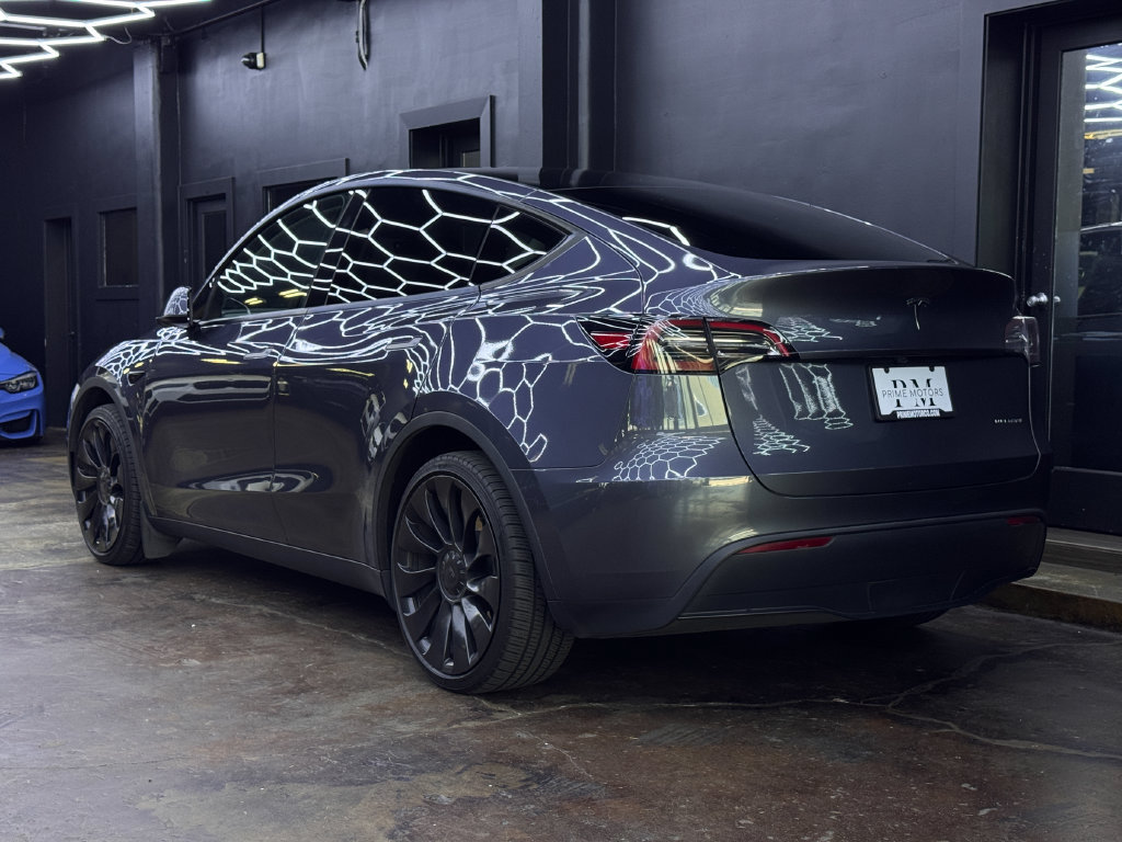Used 2023 Tesla Model Y Long Range AWD/4WD image 9