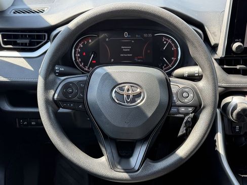 Used 2025 Toyota RAV4 LE AWD/4WD image 15