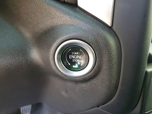 Used 2022 Chevrolet Silverado 1500 LT image 27