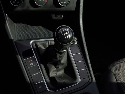 Used 2021 Volkswagen Jetta R-Line FWD image 30
