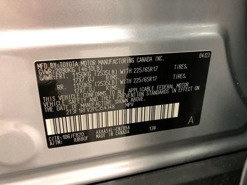 Used 2023 Toyota RAV4 LE AWD/4WD image 30