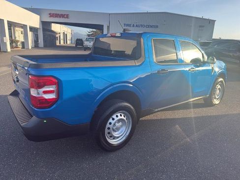 New 2026 Ford Maverick XL image 7