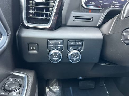 Used 2022 GMC Sierra 1500 Denali image 19