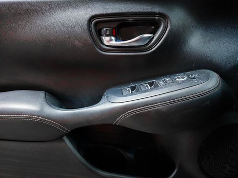 Certified 2023 Honda HR-V Sport image 18