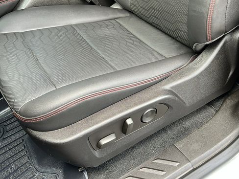 Certified 2023 Chevrolet Colorado Z71 w/ Z71 Convenience Package 2 image 19