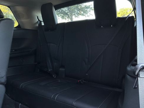 Used 2026 INFINITI QX60 Luxe FWD image 13