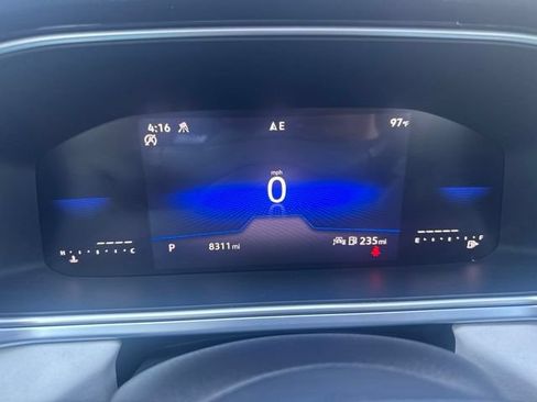 Used 2025 Volkswagen Taos SE AWD/4WD image 19