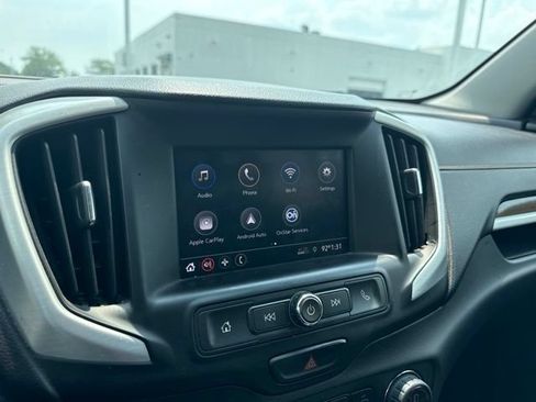 Used 2020 GMC Terrain SLE w/ Driver Convenience Package FWD image 16