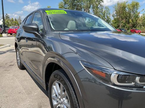 Used 2025 MAZDA CX-5 AWD 2.5 S w/ Preferred Package image 11