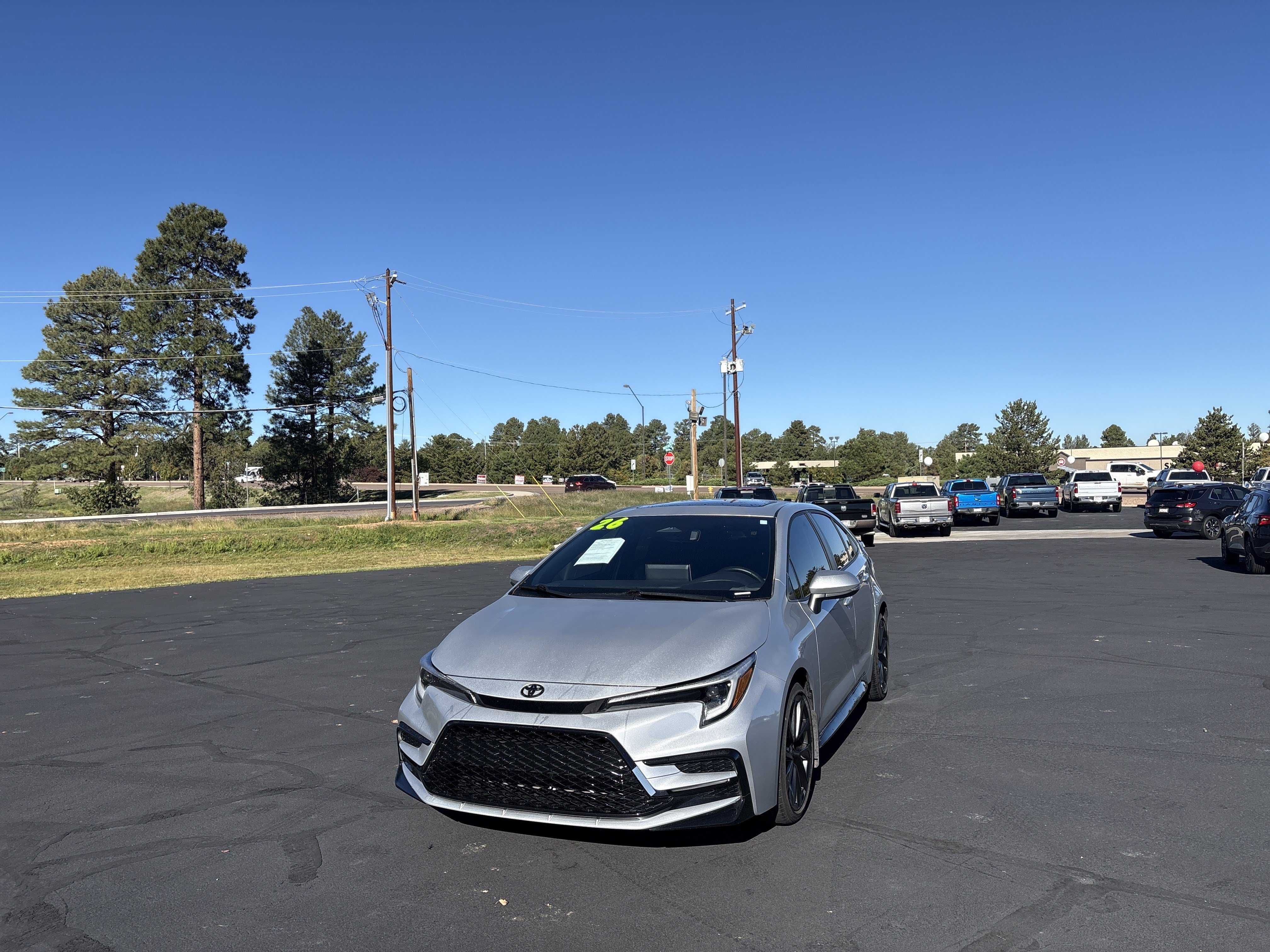 Used 2026 Toyota Corolla XSE FWD image 6