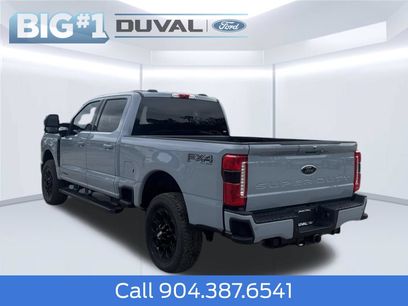 New 2026 Ford F350 Lariat w/ Black Appearance Package