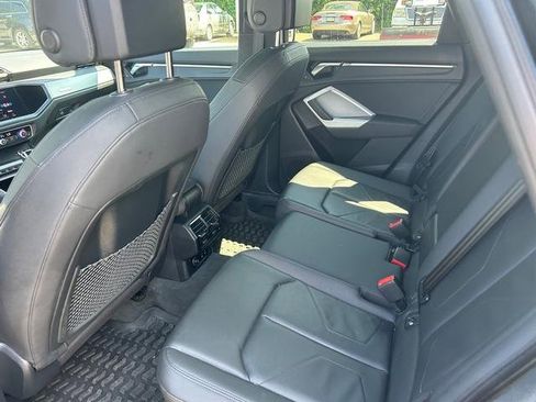 Used 2022 Audi Q3 2.0T Premium w/ Convenience Package image 12