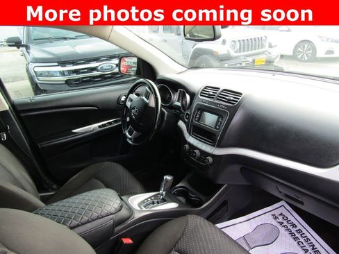 Used 2019 Dodge Journey SE w/ Connectivity Group image 11