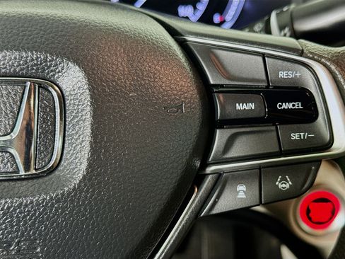 Used 2020 Honda Accord LX image 13