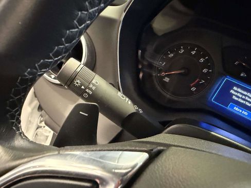 Certified 2023 Chevrolet Camaro LT RWD image 18