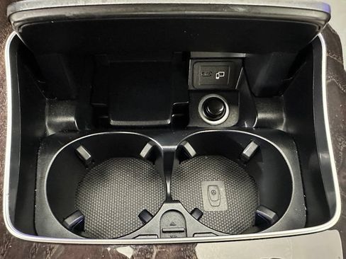 Used 2021 Mercedes-Benz E 350 Sedan image 27