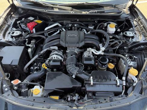 Used 2024 Toyota GR86 RWD image 29