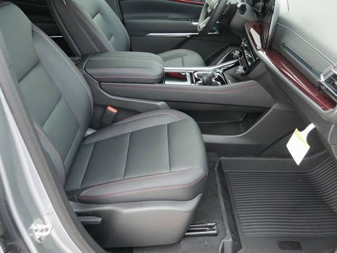 New 2026 Chevrolet Traverse Z71 w/ Enhanced Driving Package image 21