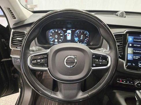 Used 2016 Volvo XC90 T6 Momentum w/ Momentum Plus Package image 19