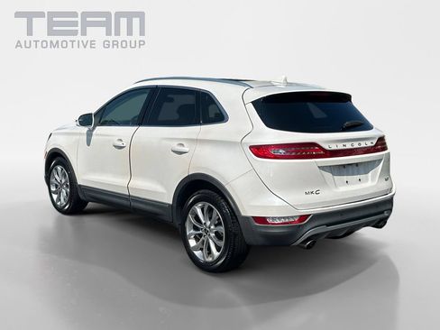 Used 2017 Lincoln MKC Select FWD image 5
